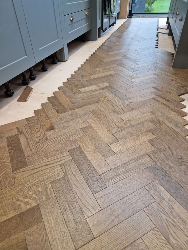 Gallery Looking to install parquet flooring in Manchester?